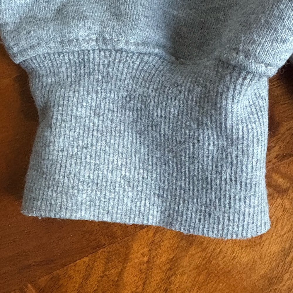 Official Taylor Swift Eras Tour Crewneck, USED - Picture 13 of 16
